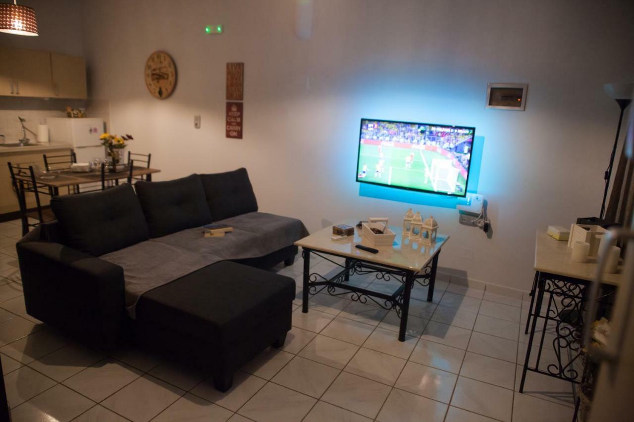 Villa NOTOS Makrýgialos Esterno foto